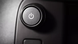 La Commissione Europea adotta nuove regole per ridurre il consumo energetico degli elettrodomestici in standby