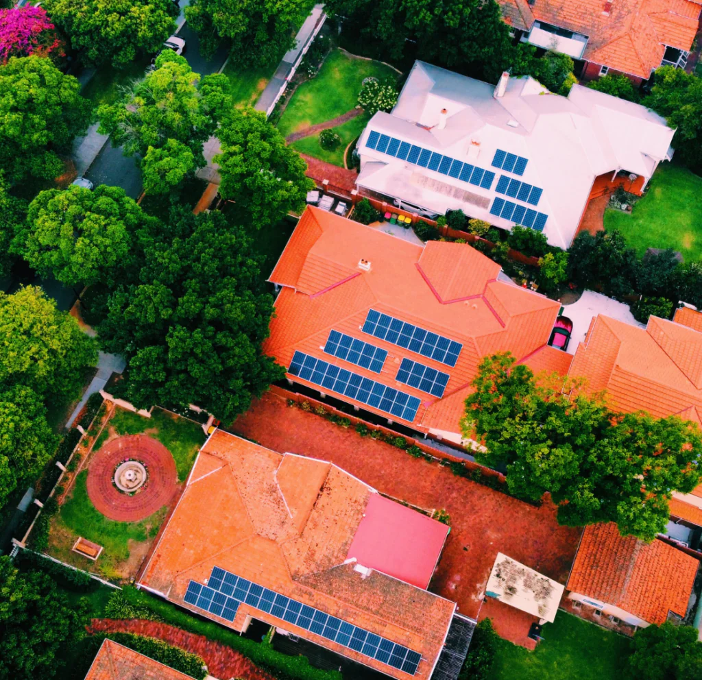 Bando CER Marche 2026: il contributo è solo l’inizio. Come progettare una Comunità Energetica davvero competitiva