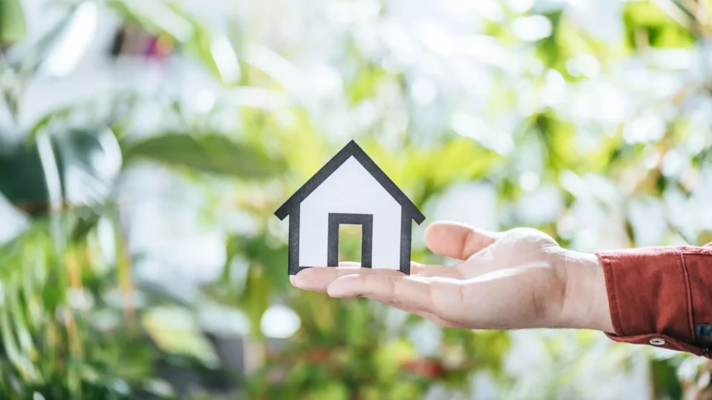 Energy saving. Some useful tips to consume less