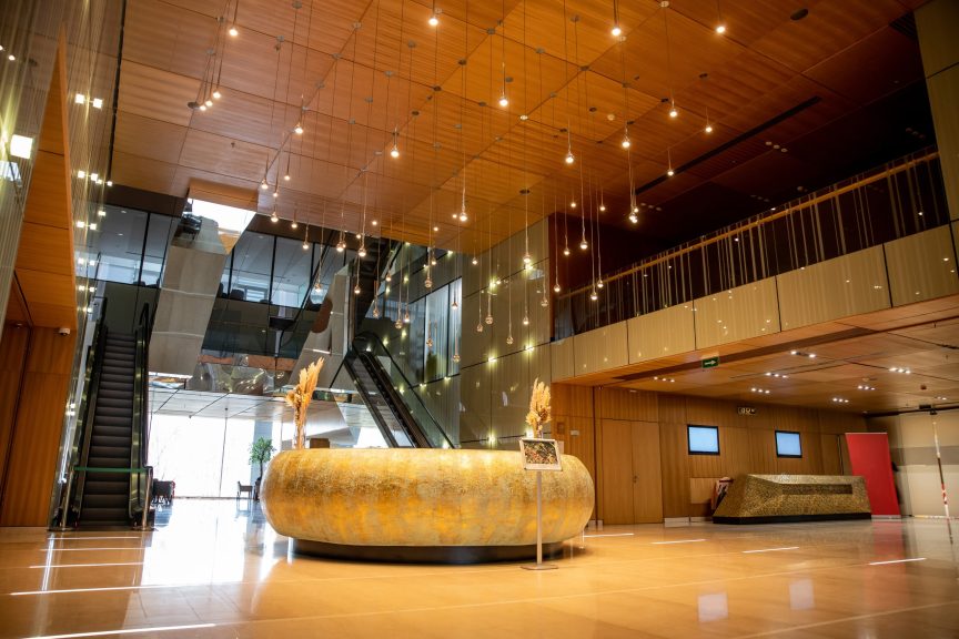 Efficient transformation of energy in the hospitality sector: best practices and success stories